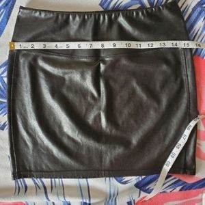 WILFRED VEGAN LEATHER SKIRT
